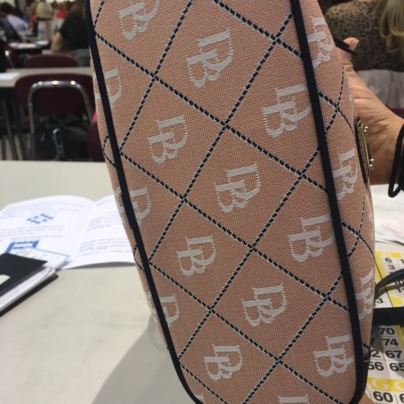 dooneybourke crossbody HM264 O3Apricot/White New. - Picture 3 of 4